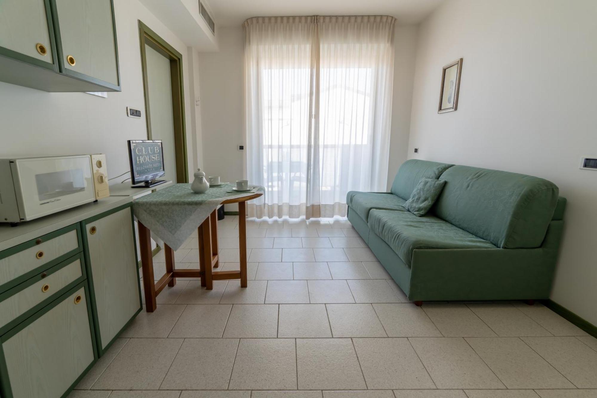 Residence Hotel Club House Cattolica Eksteriør bilde