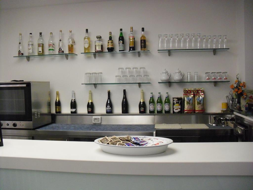 Residence Hotel Club House Cattolica Eksteriør bilde